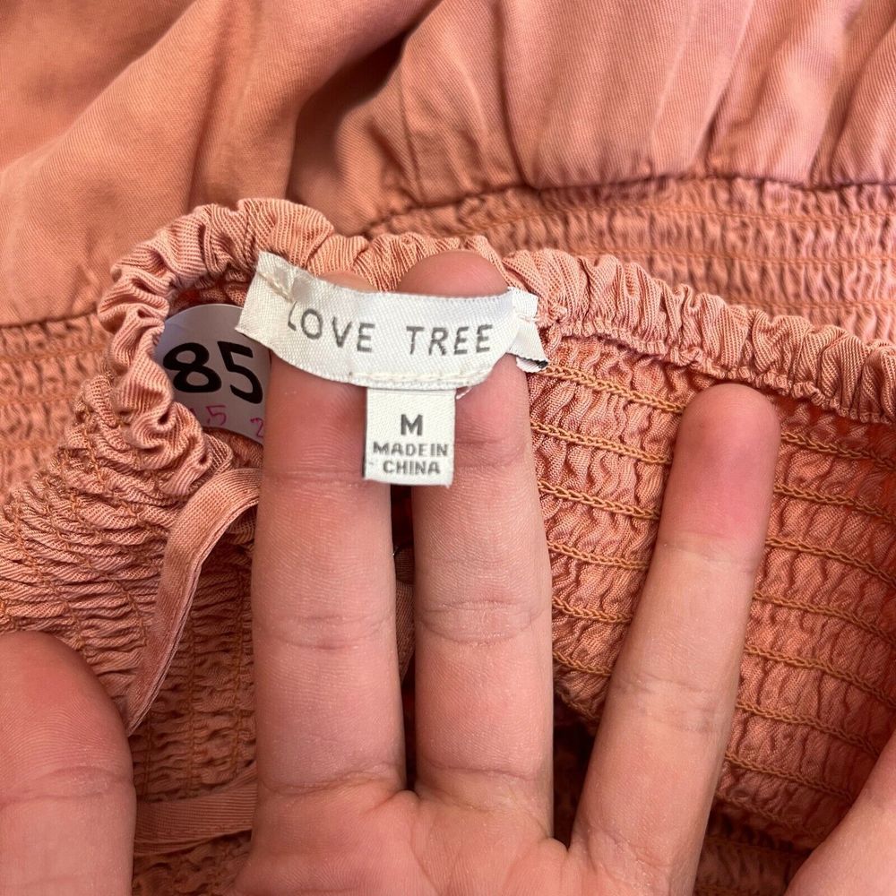 Love Tree Womens Dusty Pink Jumpsuit Medium Sleeveless Culotte Smocked - Picture 2 of 8